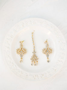 Indian wedding, Indian wedding jewelry, gold jewelry