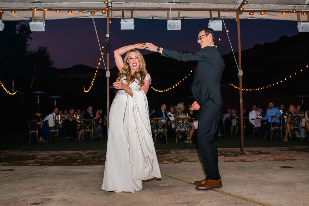 A simple and modern wedding reception at Triunfo Creek Vineyards, first dance
