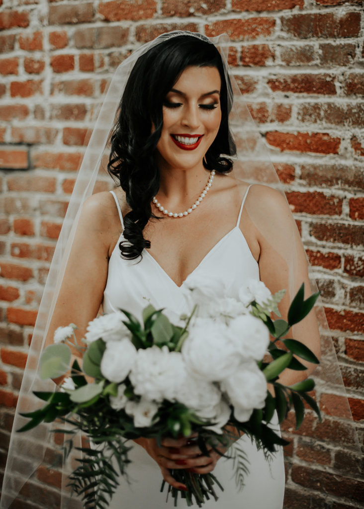 Beautiful wedding at The Unique Space in downtown LA, retro and glamorous bridal style, all white flower bridal bouquet