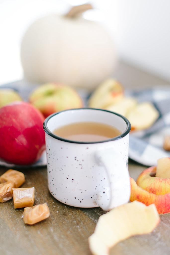 apple drink in mug for fall