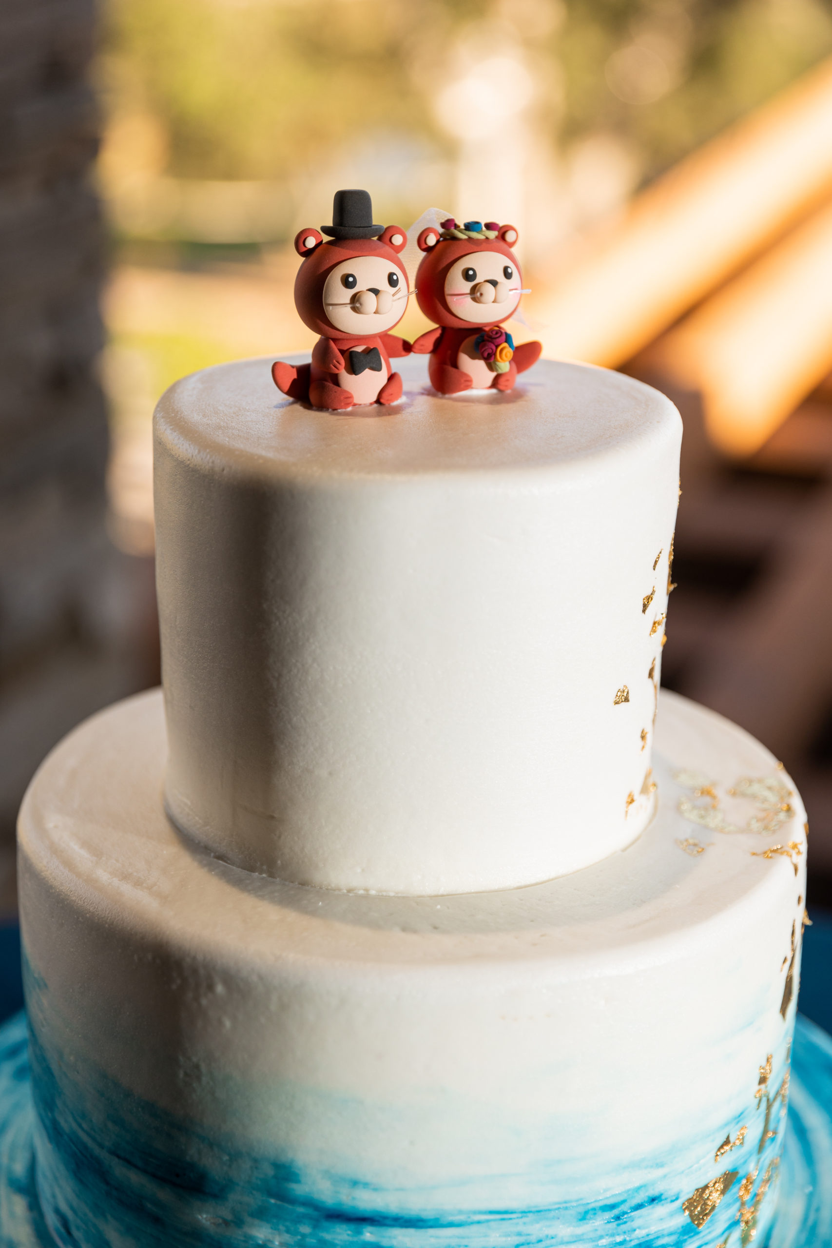 otter wedding cake toppers