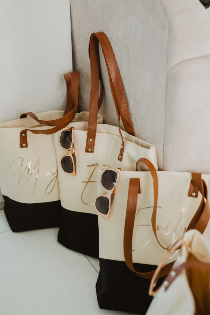 personalized bridesmaid tote gifts with sunglasses