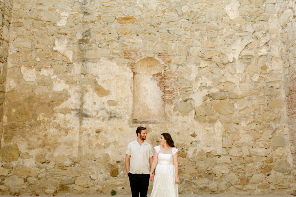 History inspired outdoor summer engagement photo session