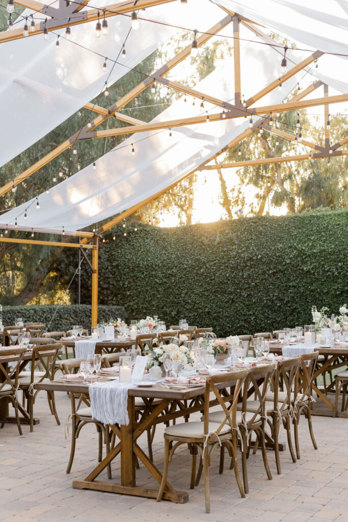 soft and romantic open air wedding reception at Maravilla Gardens