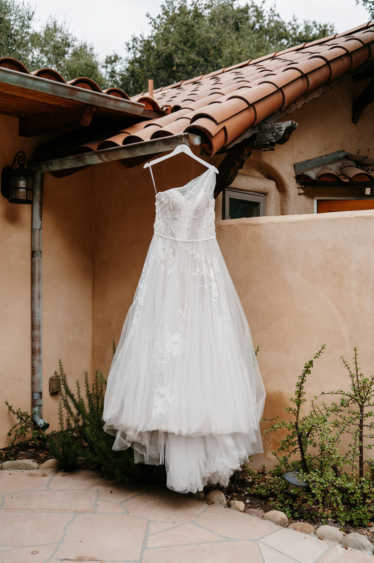 Collins Ranch A Rustic Wedding at Collins Ranch in Ojai - Feathered Arrow